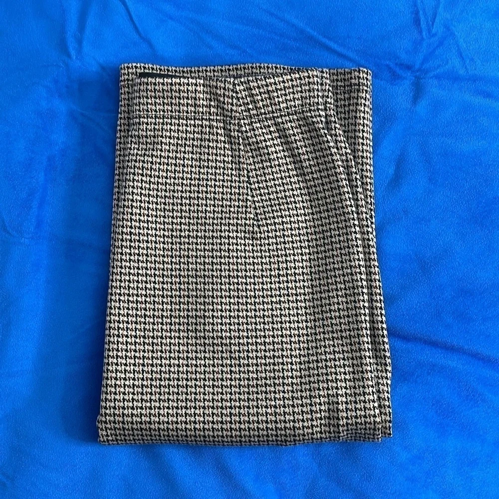 ⭐️ NWT- Max Studio wrap skirt- size Small - Picture 10 of 11